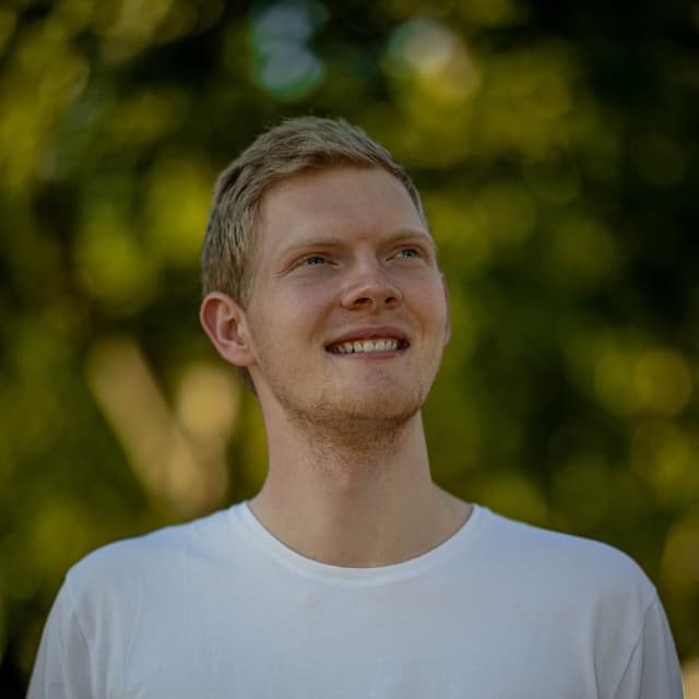 Philipp Buehl